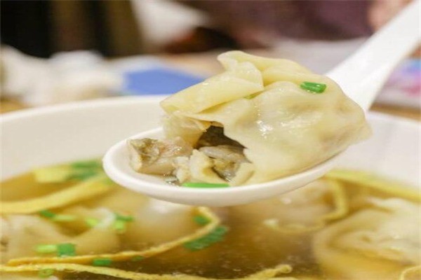 上海三鮮餛飩