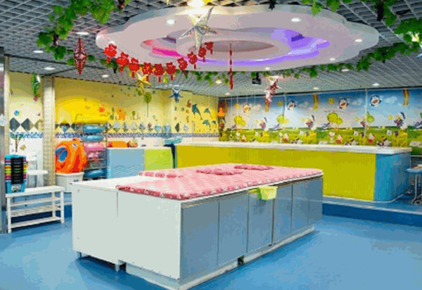 戴維貝拉嬰兒游泳館