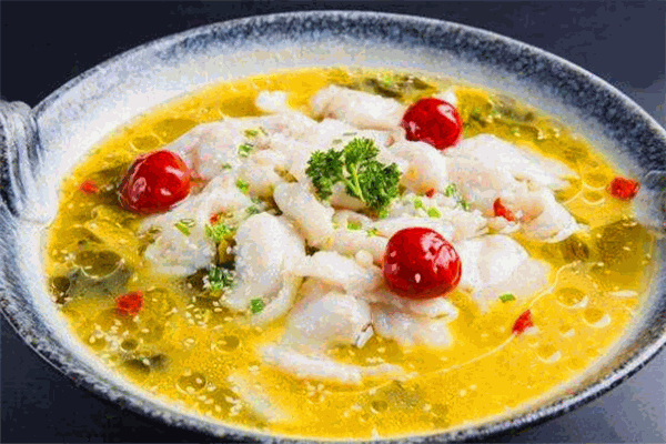 來風魚石鍋精湯酸菜魚