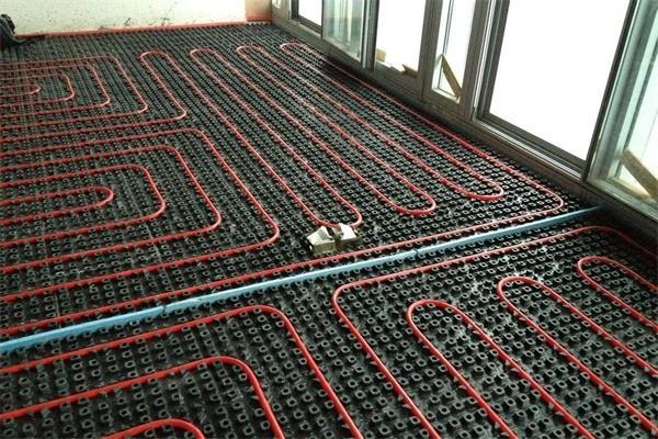 德國(guó)赫曼尼地暖