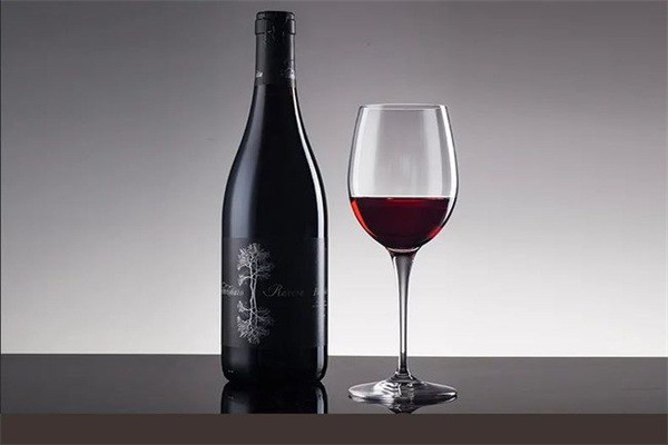 金京港商貿(mào)葡萄酒