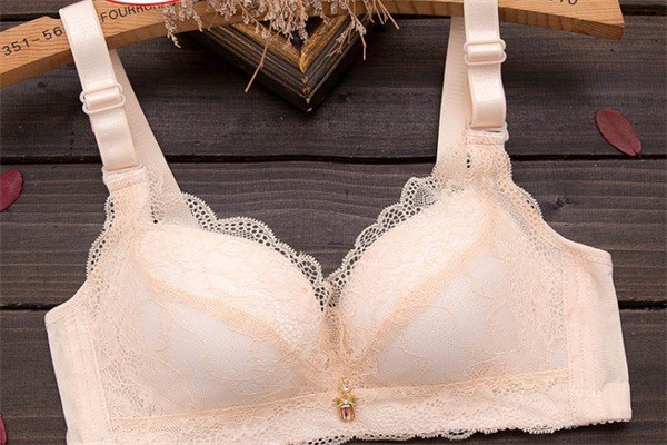 香蜜閨秀內(nèi)衣