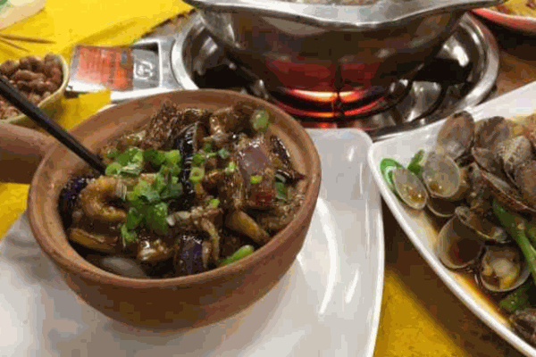 懶羊羊雷州羊肉火鍋