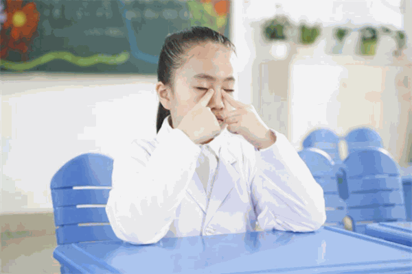 益睛明視力保健