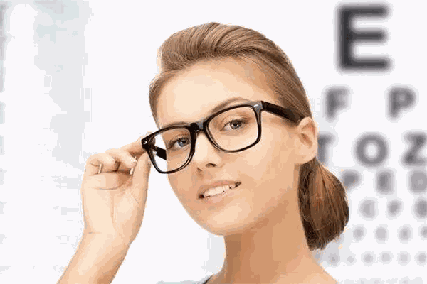 益睛明視力保健