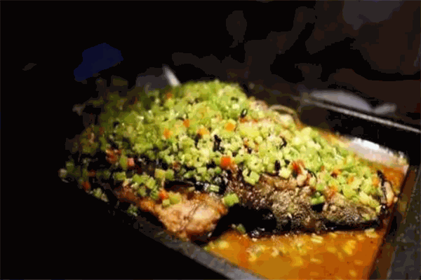 第三樂(lè)章?tīng)t魚(yú)