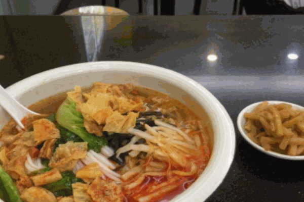 辣椒王桂林米粉