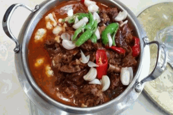 牛一鍋筋頭巴腦