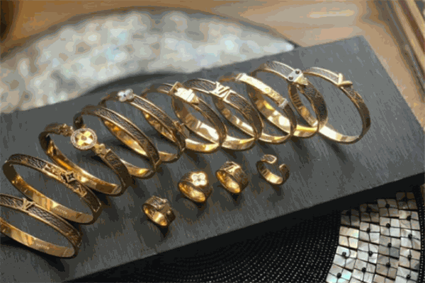 開(kāi)心100飾品