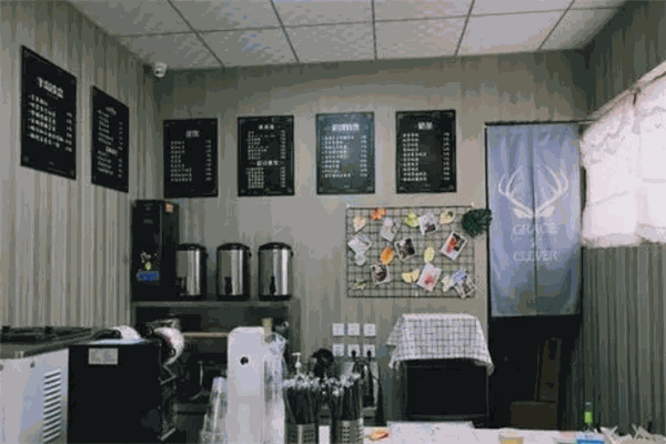 詩馬伯爵飲品小吃店