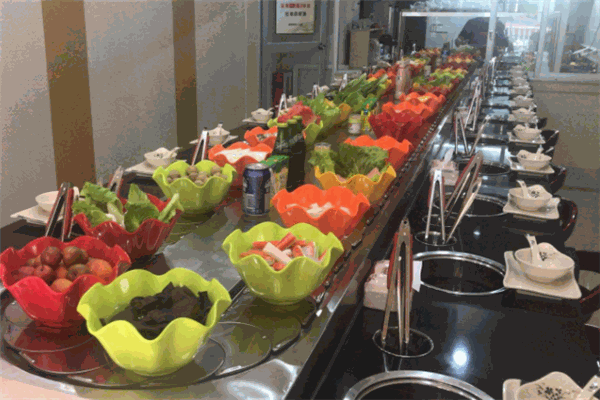 小二椒旋轉(zhuǎn)小火鍋