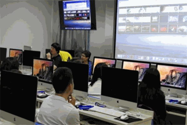 榮思國際藝術(shù)教育