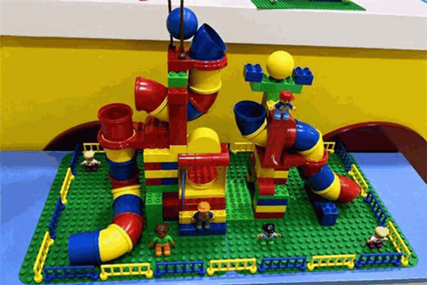 澳貝優(yōu)樂高教育