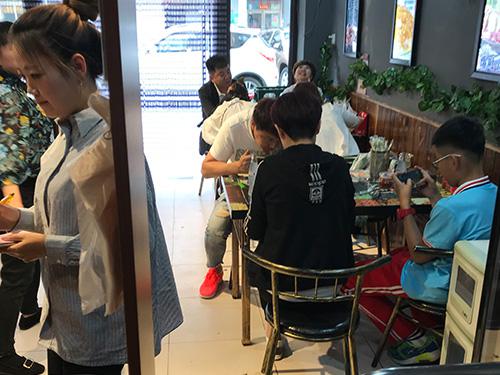 包黑公麻辣肚爆粉