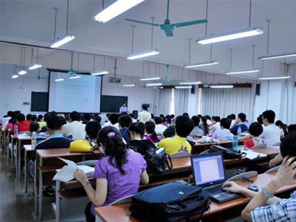 國(guó)輝職業(yè)培訓(xùn)學(xué)校