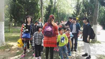 陽光親子智力開發(fā)幼兒園