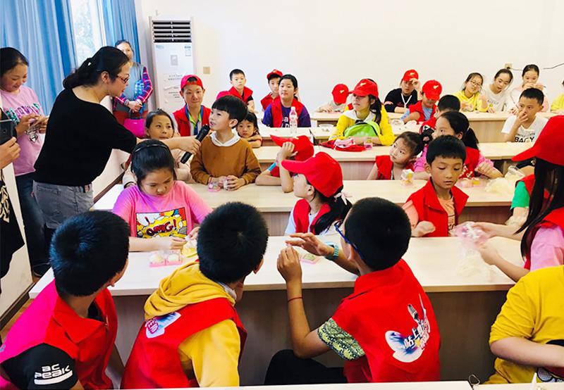 金鑰匙藝術(shù)培訓(xùn)