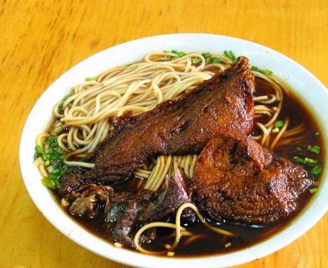 酥魚(yú)坊爆魚(yú)