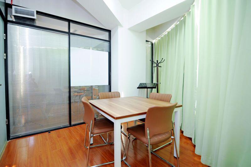 雅風小語種培訓