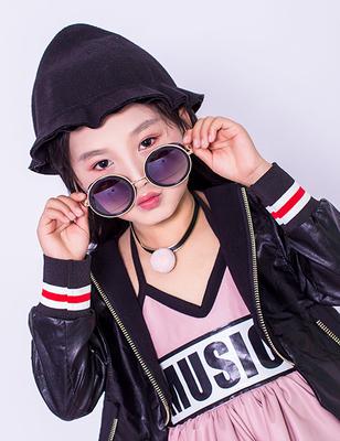 秀場偶像少兒藝術培訓/少兒模特培訓