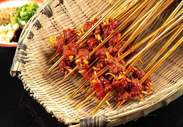 斗城老媽砂鍋串串香