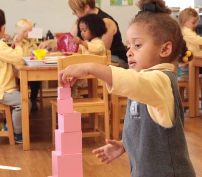 KindyROO親親袋鼠國際早教