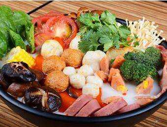 鷹人坊搶手王麻辣燙