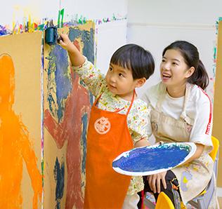 七色堇少兒美術(shù)