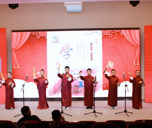 弘德少年語言藝術(shù)