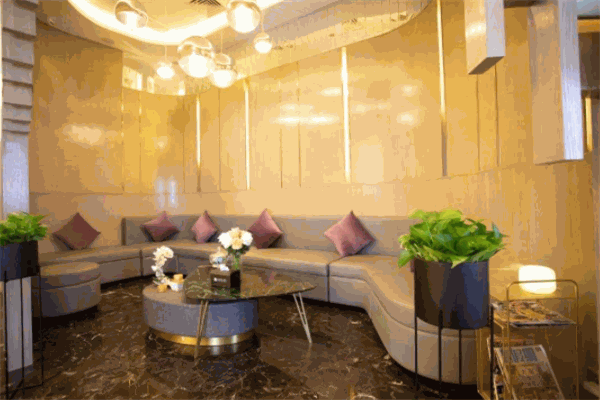 蘭芮芬娜美容SPA