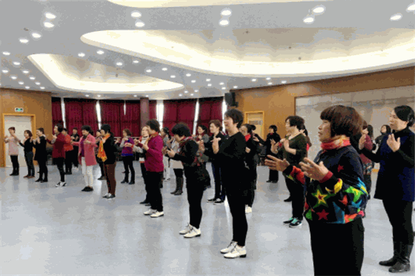 雅斯文藝培訓(xùn)