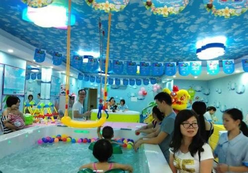 哈可兒嬰兒游泳館