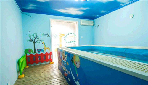 親娃Probaby嬰兒游泳館