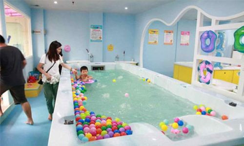 親娃Probaby嬰兒游泳館