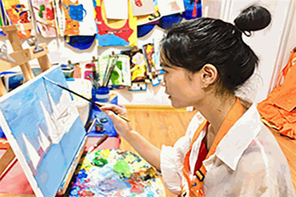 夢(mèng)馬美術(shù)