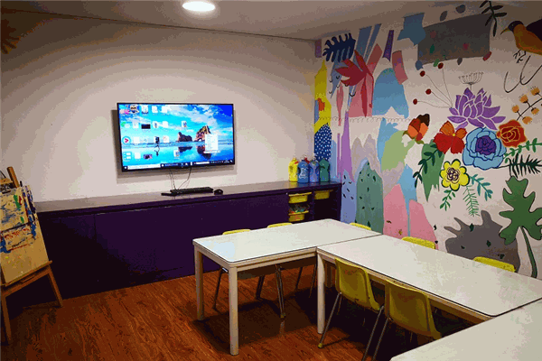 童心如畫(huà)少兒美術(shù)