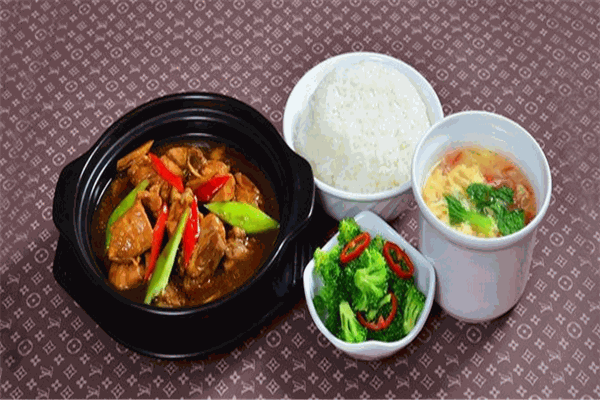 業(yè)吉軒黃燜雞休閑餐廳