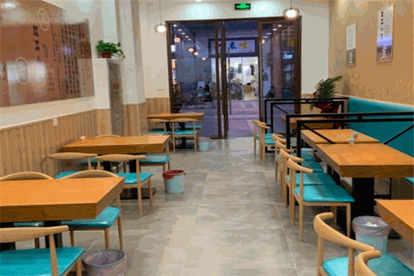 庚哥酸菜魚(yú)