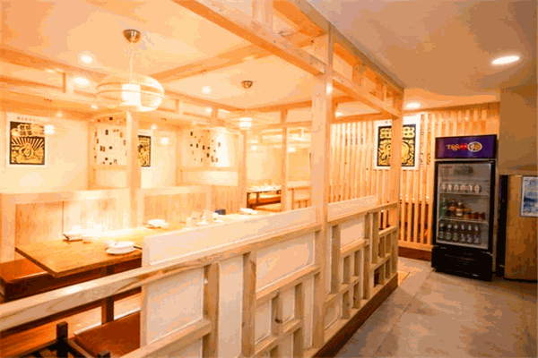 東東酸菜魚(yú)