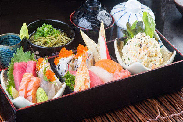 峰廻轉(zhuǎn)壽司