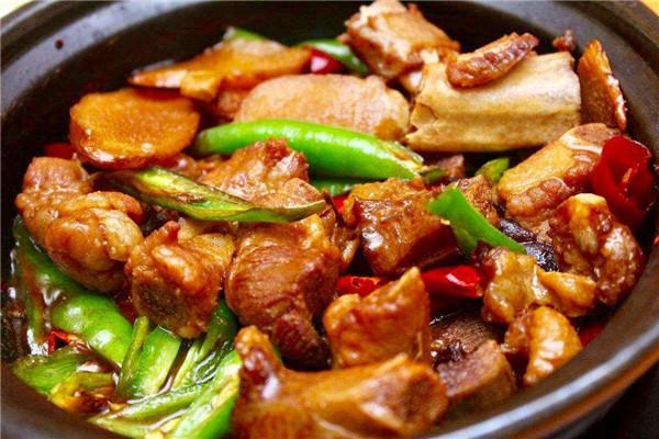 龍實黃燜雞米飯