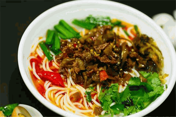 珍滿福砂鍋牛肉拉面