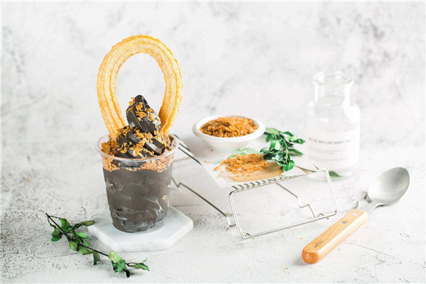 曲樂(lè)絲吉事果甜品