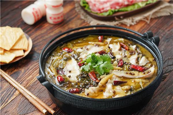 漁舟品唱酸菜魚米飯