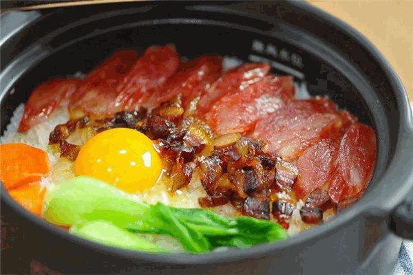 簡單小廚煲仔飯