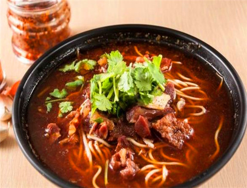 絕代雙椒牛肉面