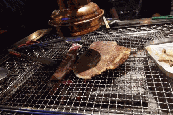 如意篩網(wǎng)烤肉