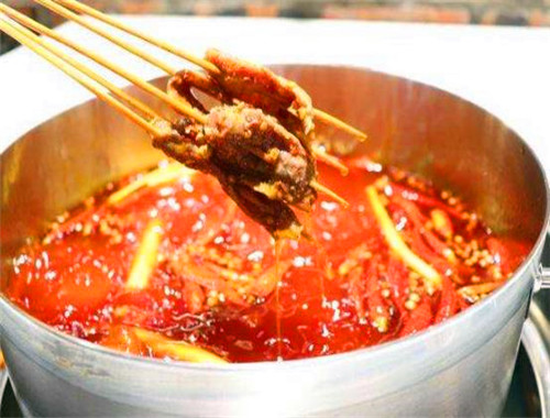 嘿舌尖李記串串香