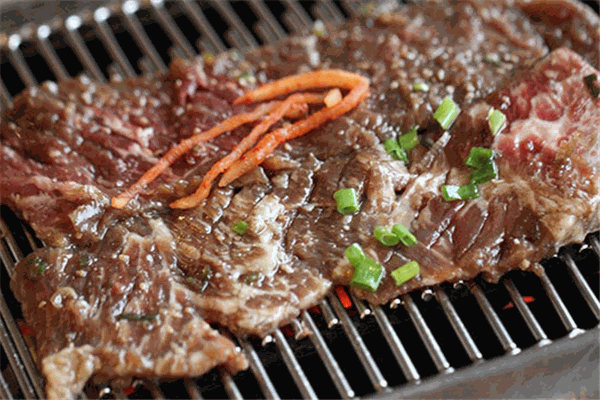 錦尚添花紙上烤肉