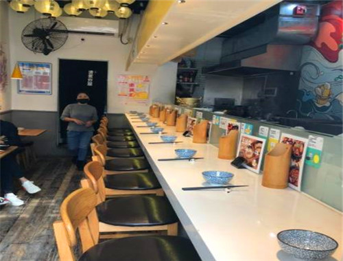 小黃簽川味串串居酒屋